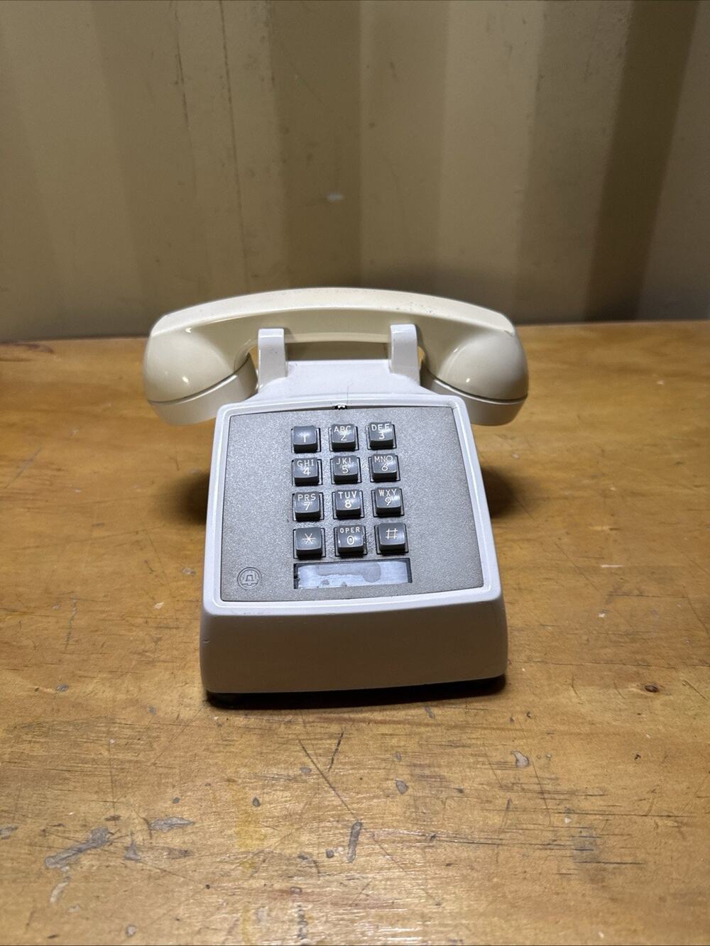 ITT Model 2500DMG Push Button Telephone No Cord Prop For Parts